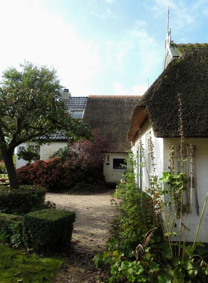 Bed and Breakfast The Wee White Hoose Oosternijkerk Exterior foto